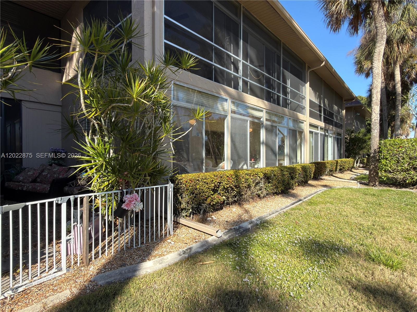 El Rio Garden - Residential
