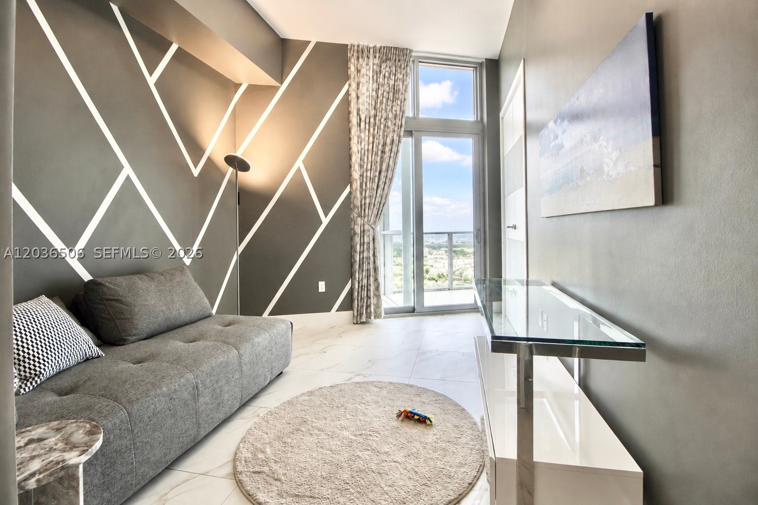 METROPICA NORTH TOWER ONE - Residential