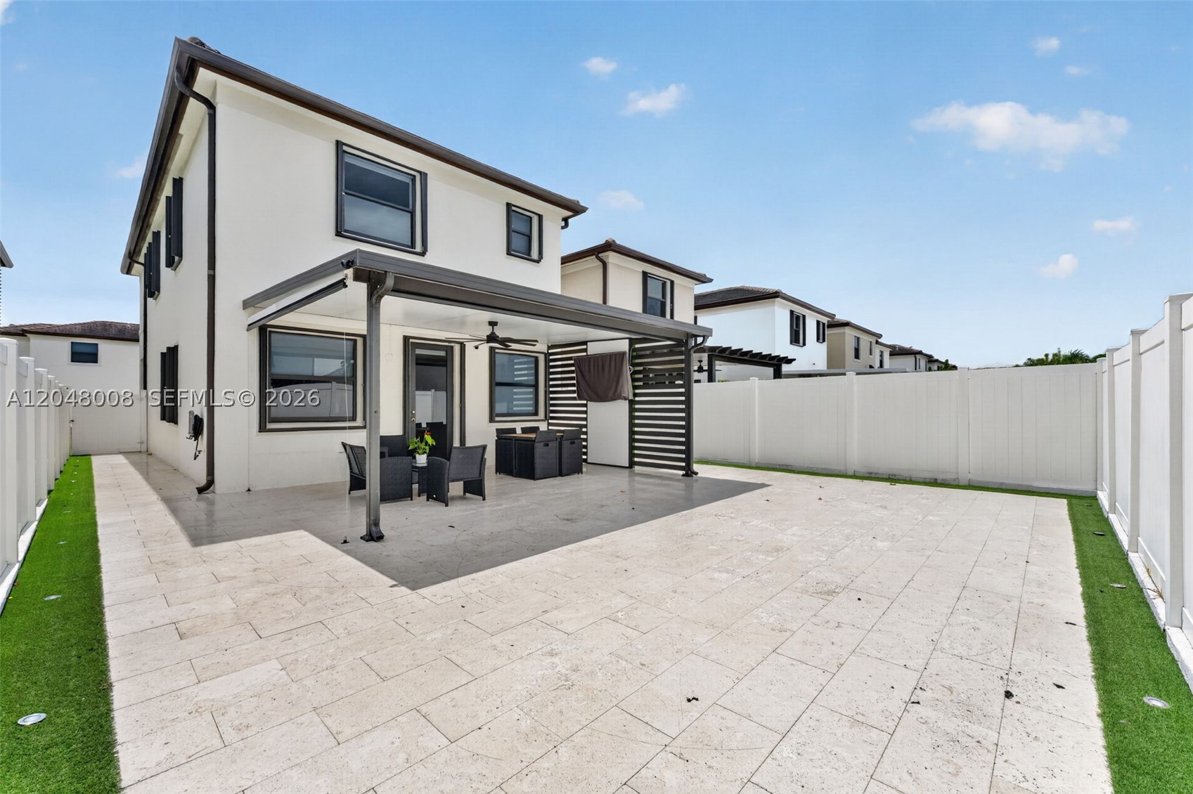AQUABELLA NORTH - Residential