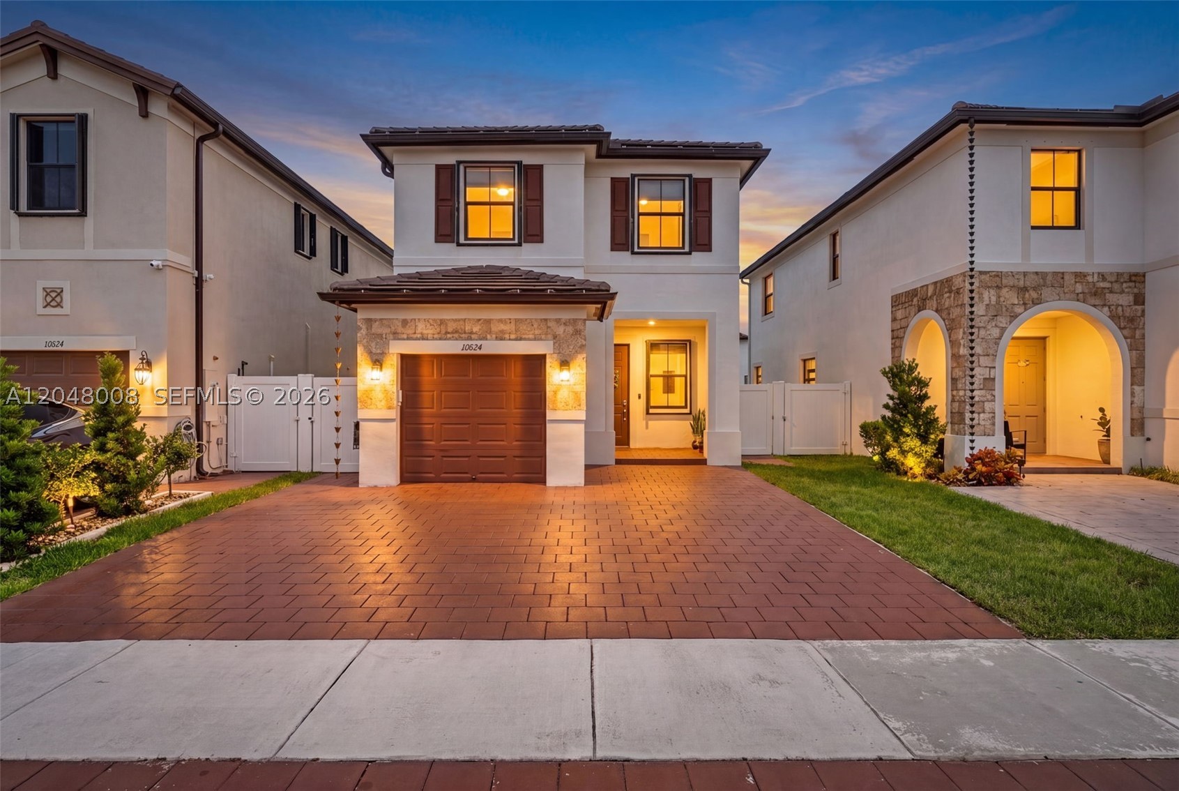 AQUABELLA NORTH - Residential