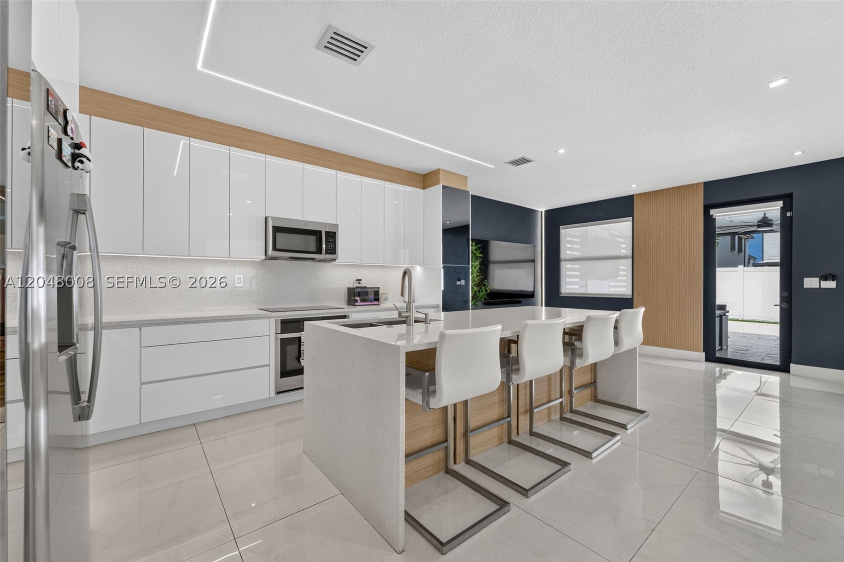 AQUABELLA NORTH - Residential