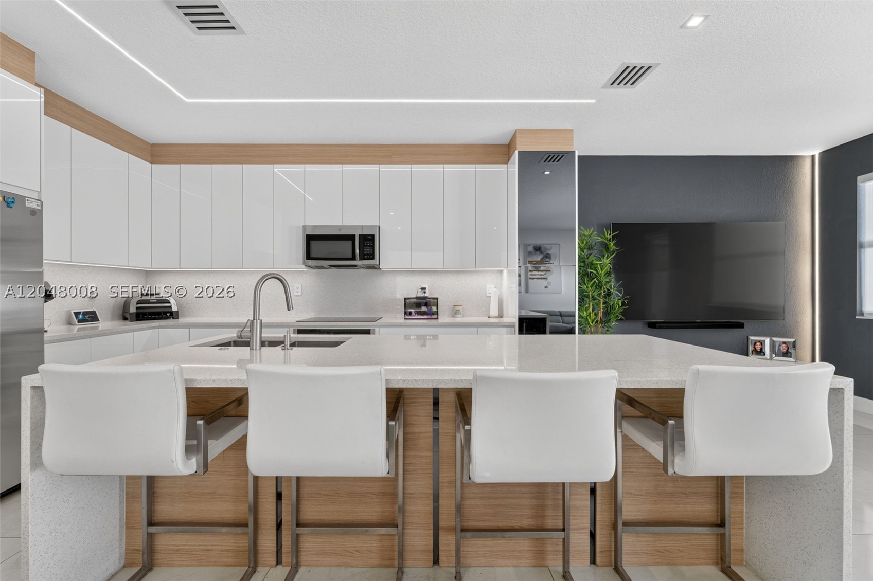AQUABELLA NORTH - Residential