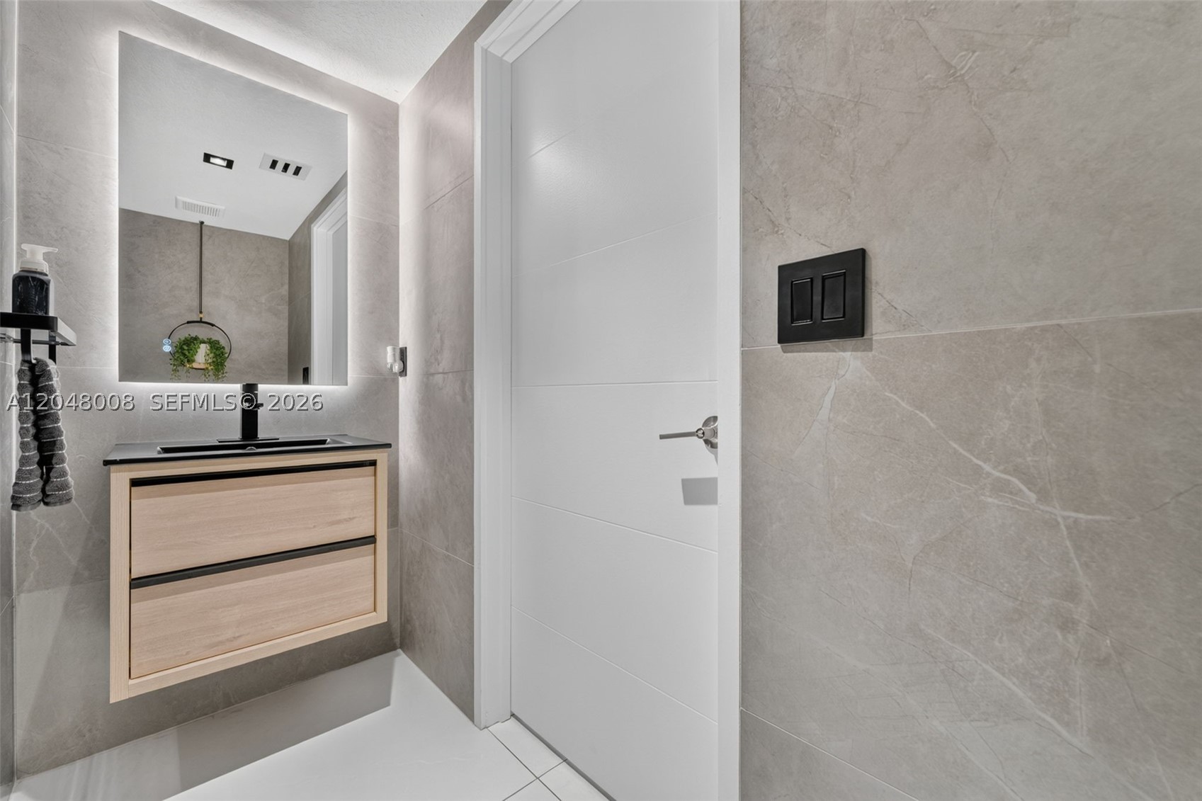 AQUABELLA NORTH - Residential