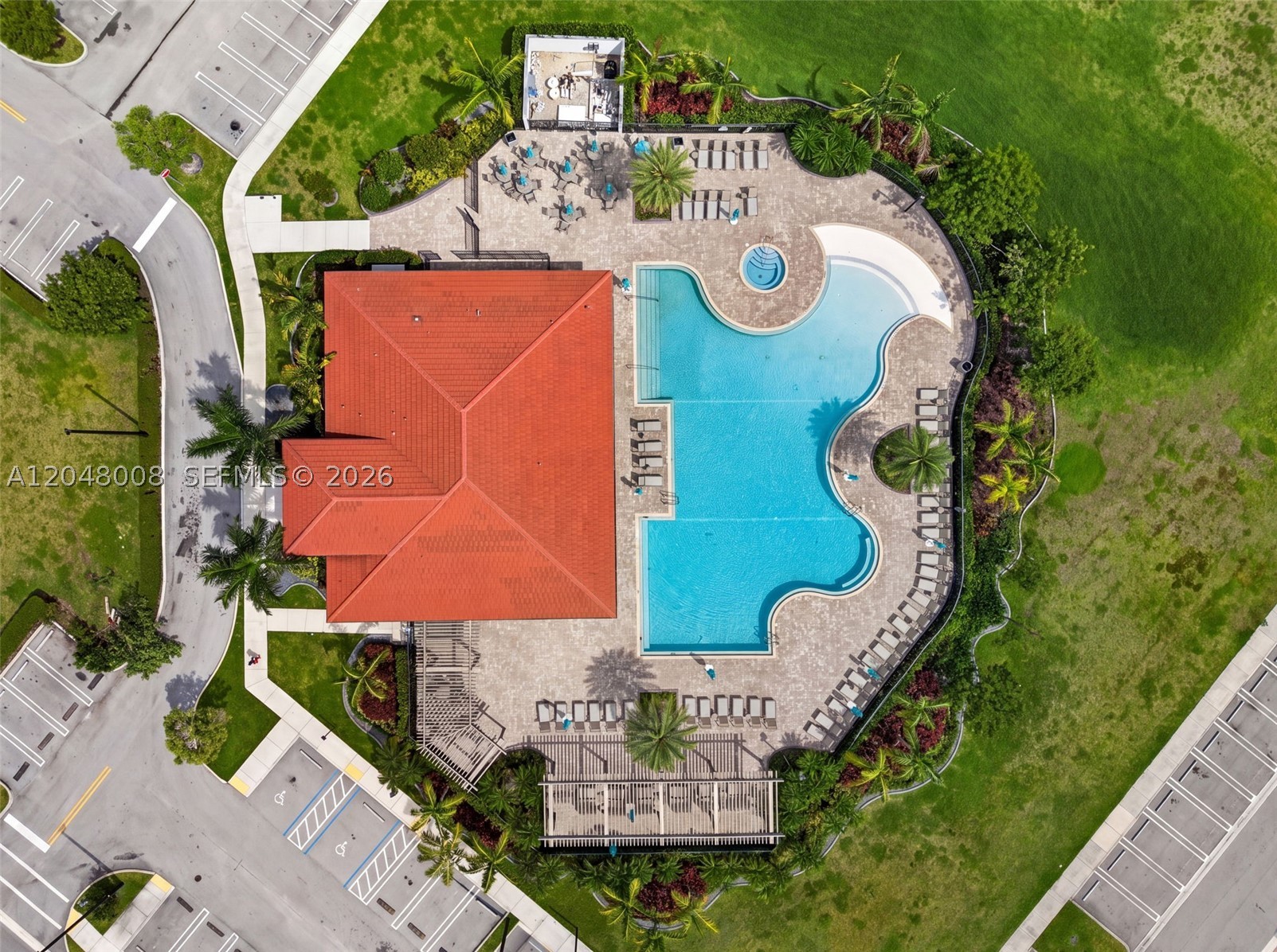 AQUABELLA NORTH - Residential