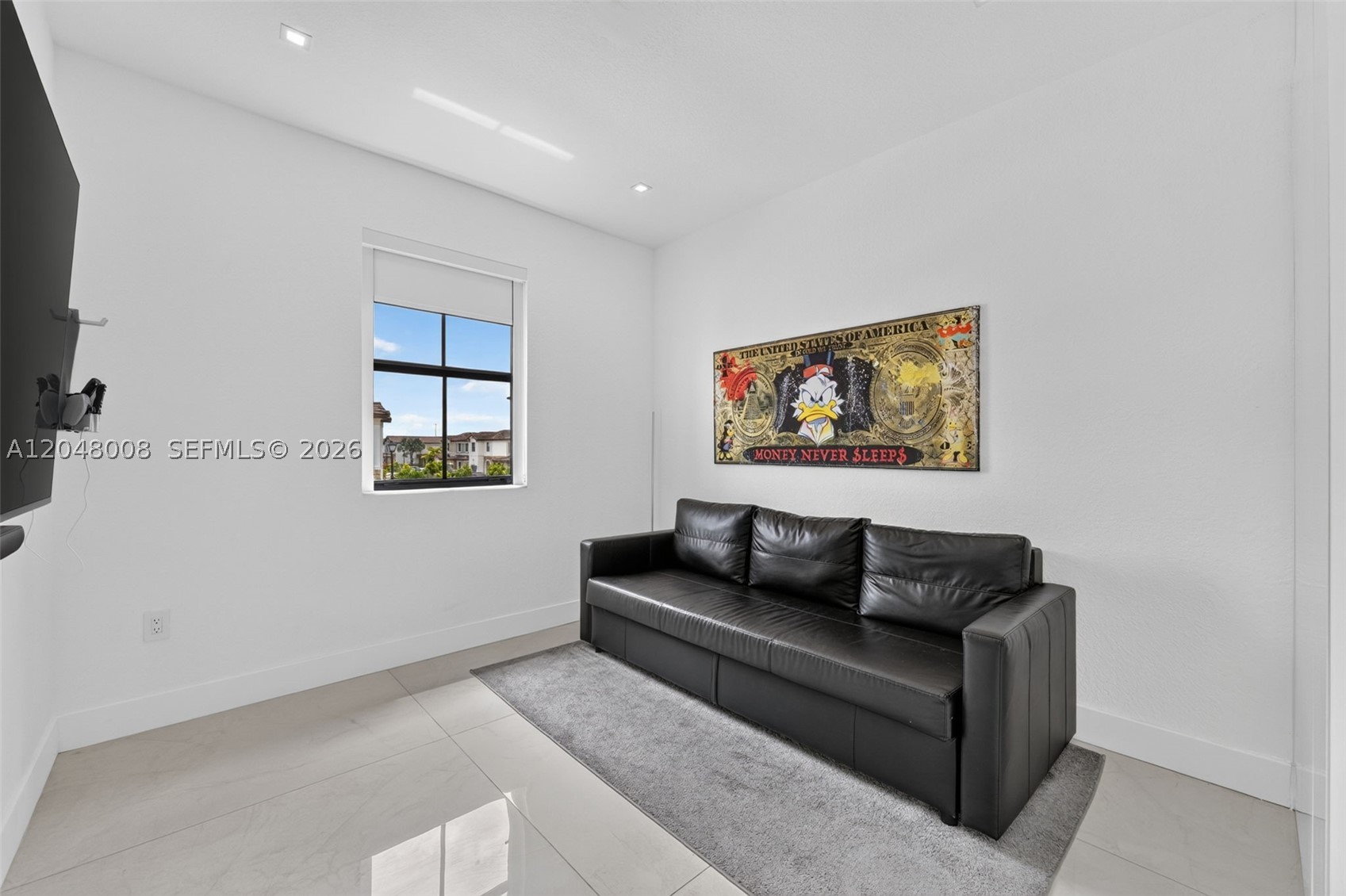AQUABELLA NORTH - Residential