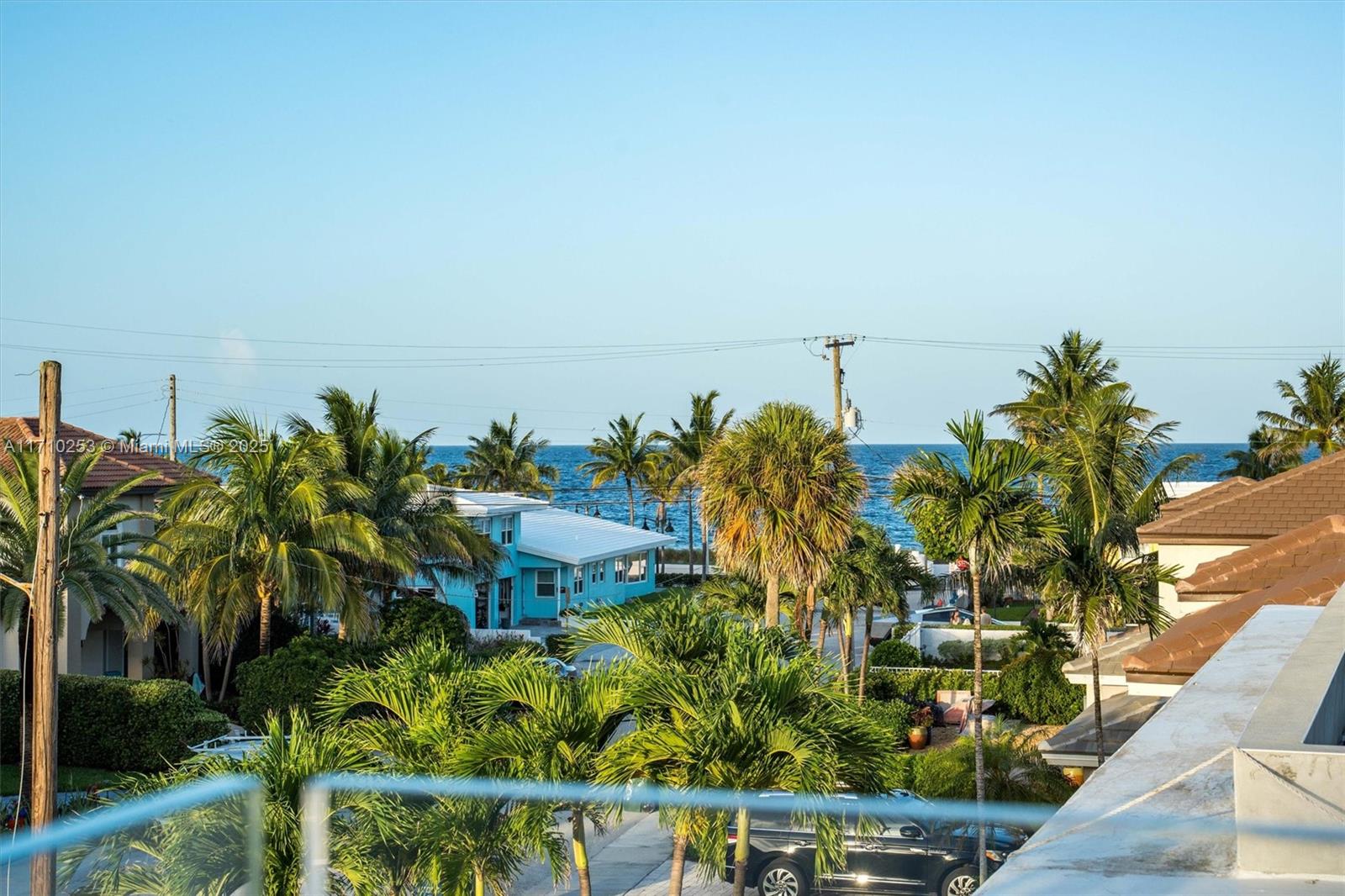 LAS OLAS BY THE SEA EXT - Residential