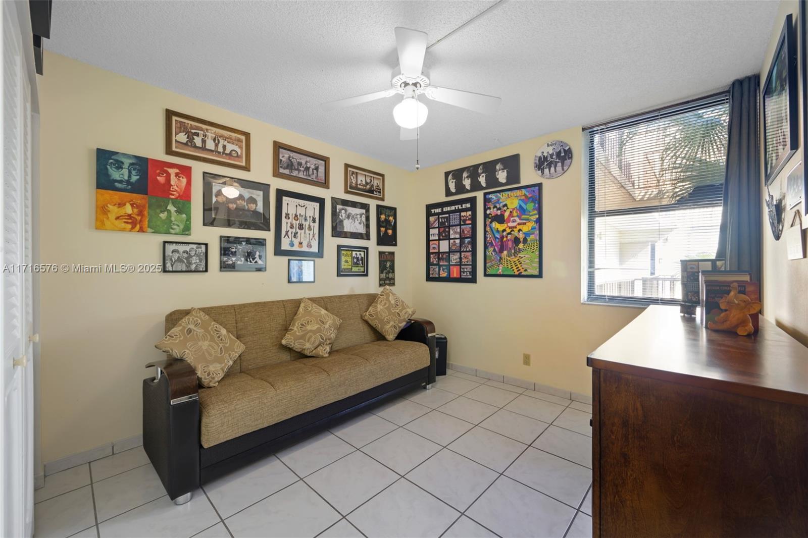 VILLA DORADA CONDO NO 2 - Residential