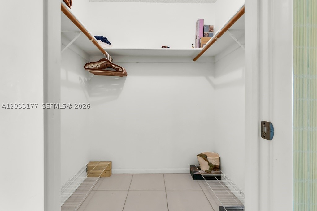 PILOT HOUSE CONDO - Residential Lease