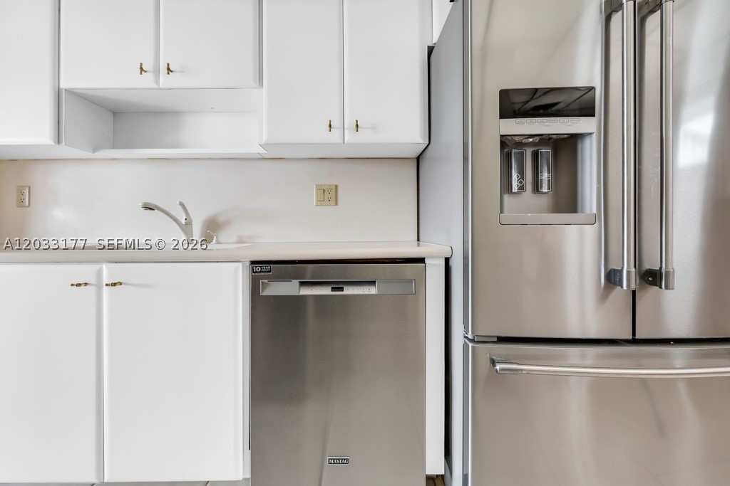 PILOT HOUSE CONDO - Residential Lease