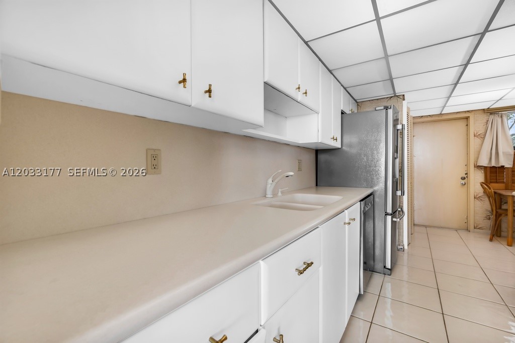 PILOT HOUSE CONDO - Residential Lease