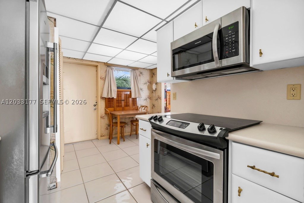 PILOT HOUSE CONDO - Residential Lease