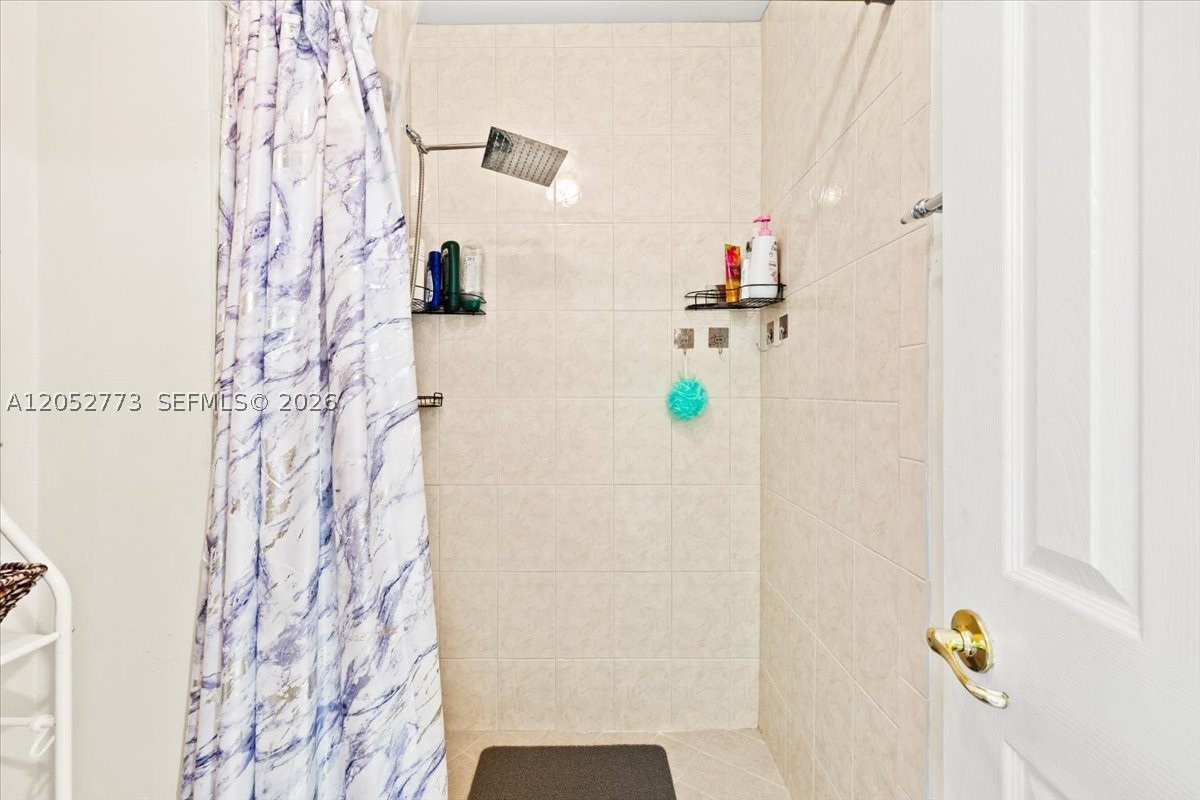 WOODGLEN CONDO - Residential