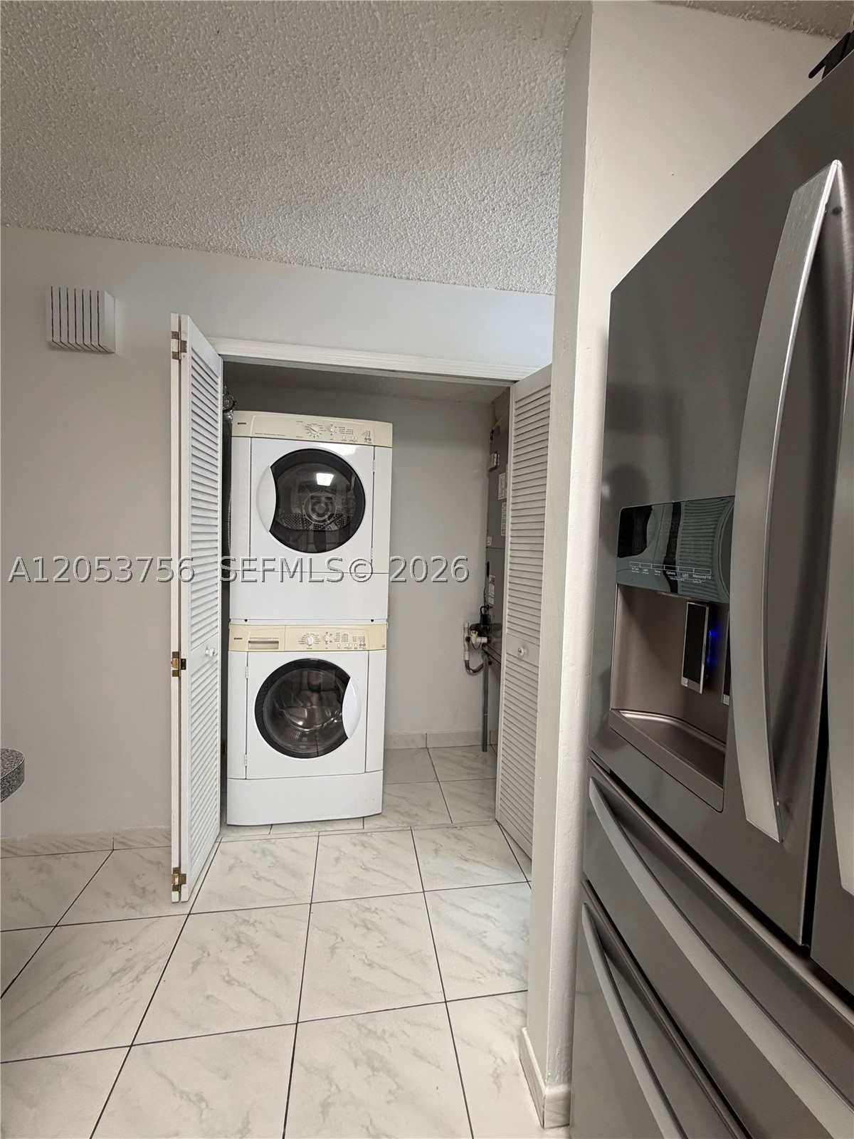 CHATEAUBLEAU VILLAS CONDO - Residential Lease