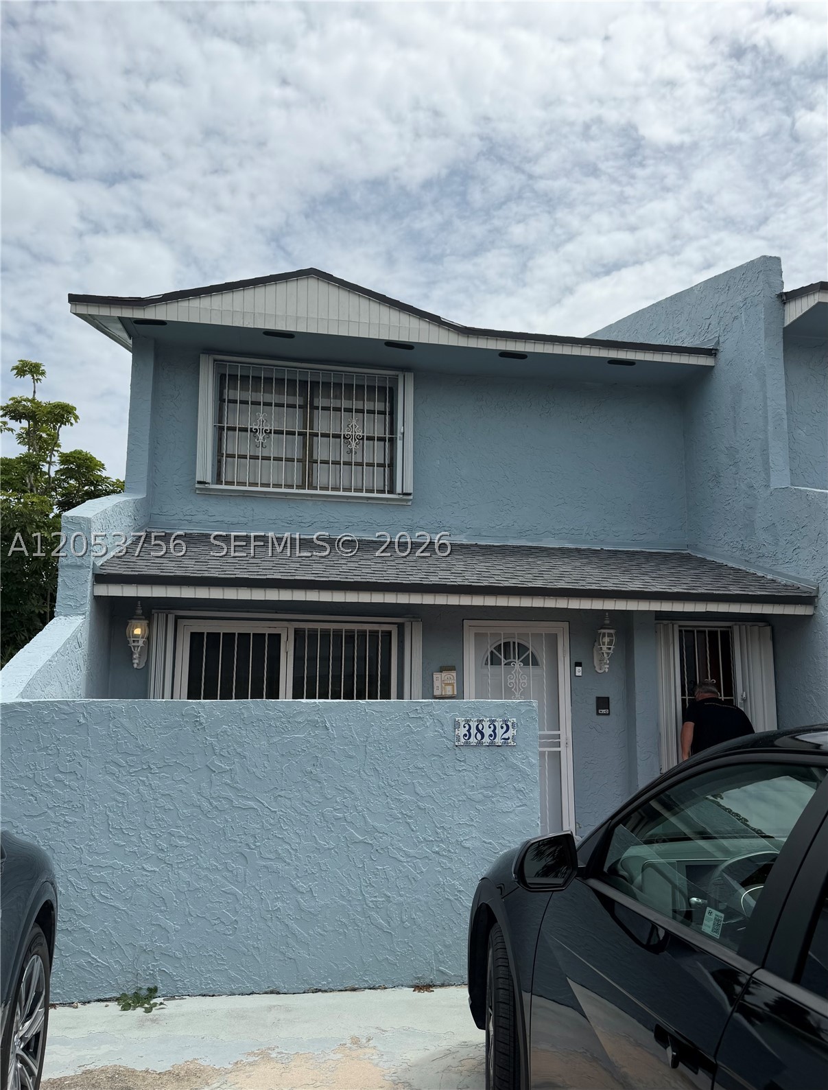 CHATEAUBLEAU VILLAS CONDO - Residential Lease