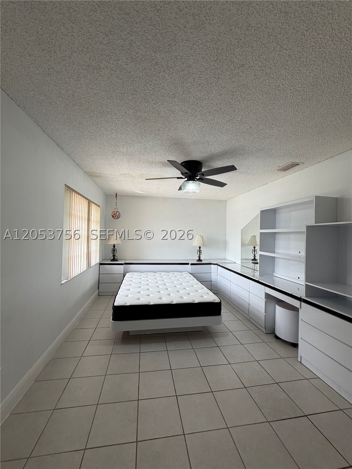 CHATEAUBLEAU VILLAS CONDO - Residential Lease