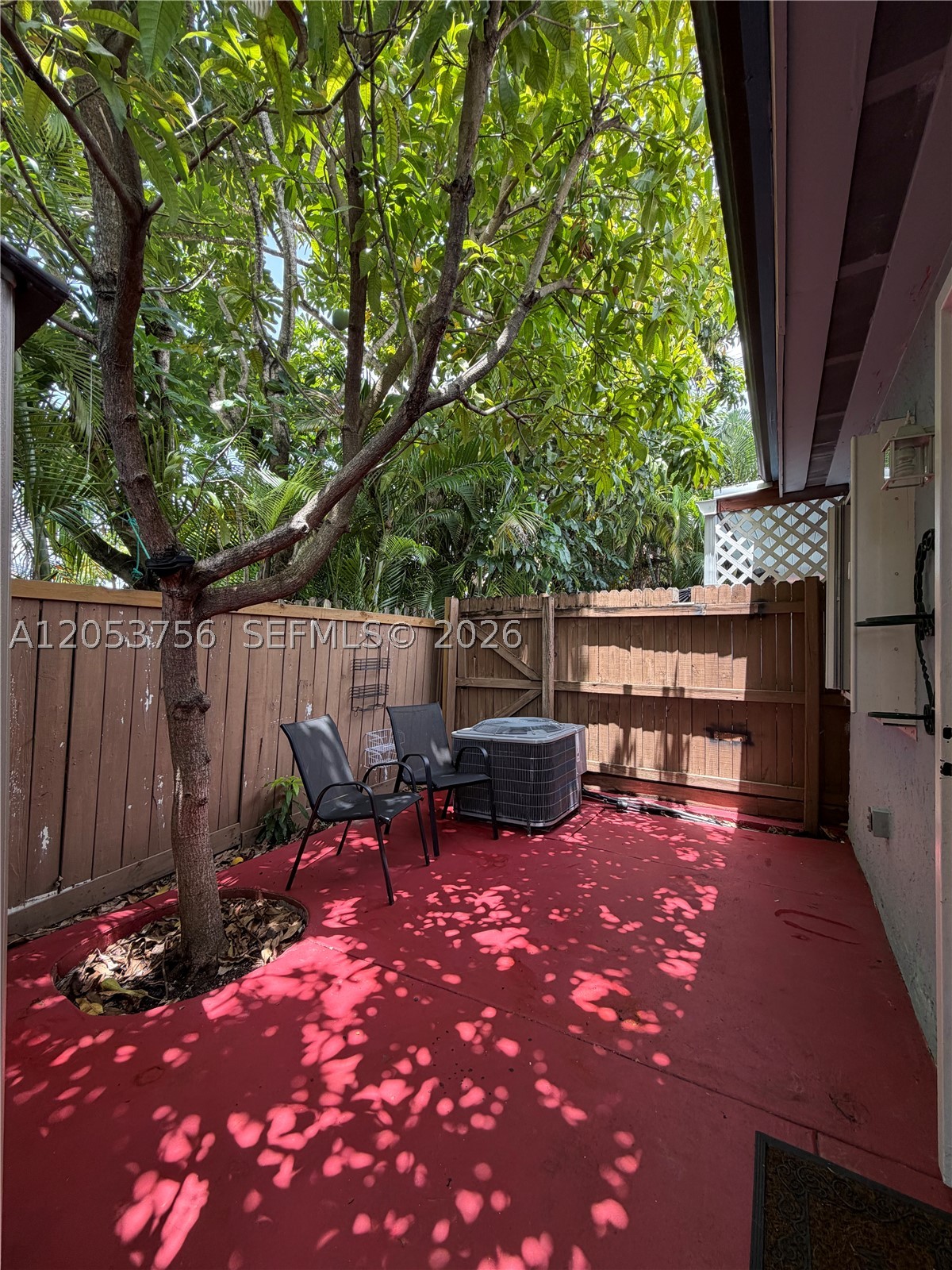 CHATEAUBLEAU VILLAS CONDO - Residential Lease