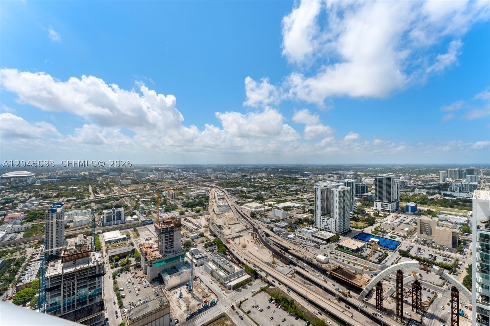 900 BISCAYNE BAY CONDO - Residential Lease