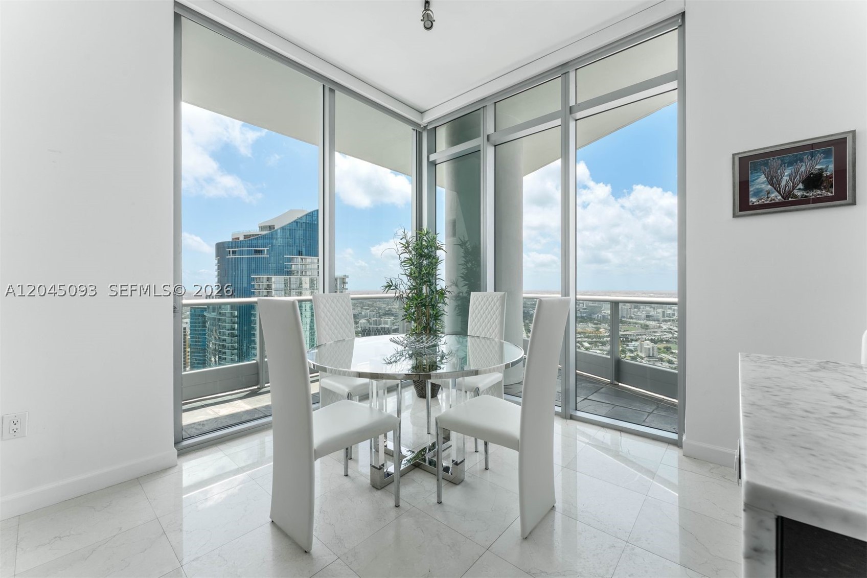 900 BISCAYNE BAY CONDO - Residential Lease