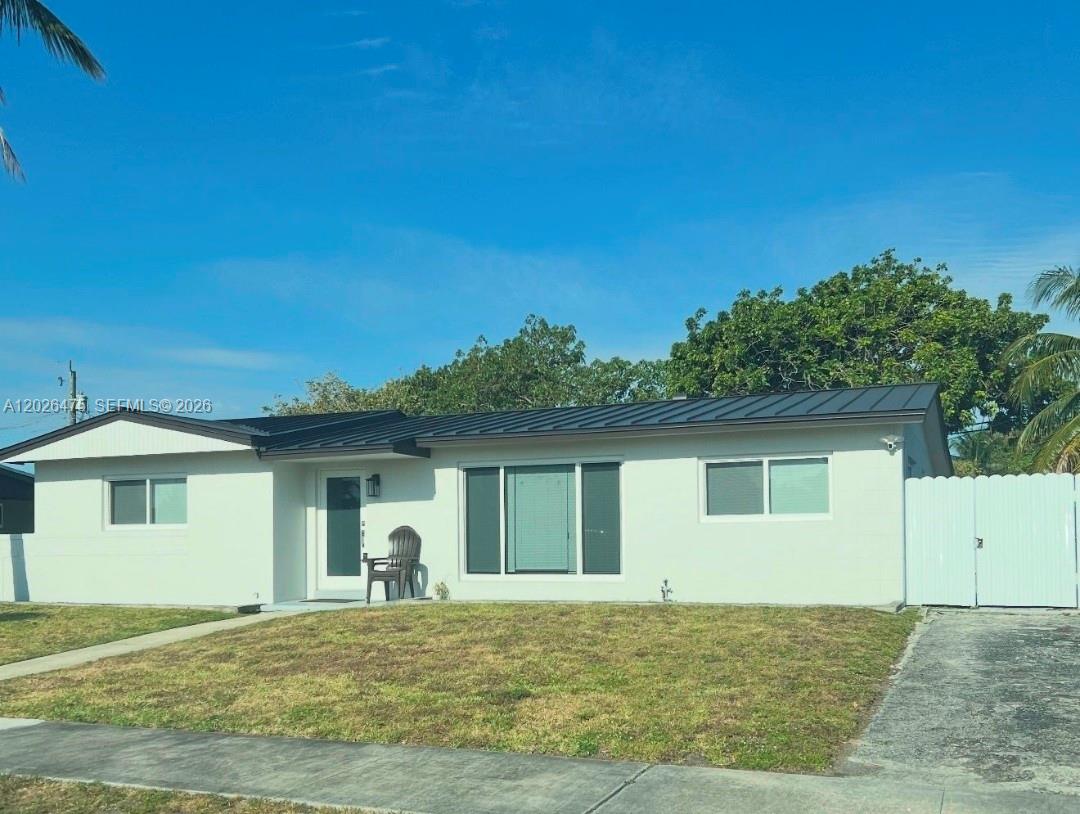 BERKELEY MANOR SEC 2 - Residential Lease