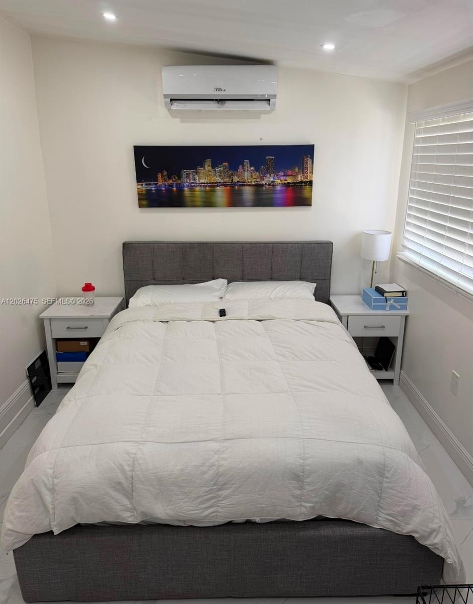 BERKELEY MANOR SEC 2 - Residential Lease