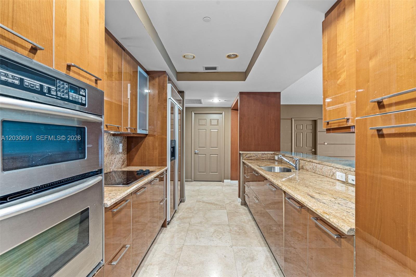 PORT CONDO - Residential