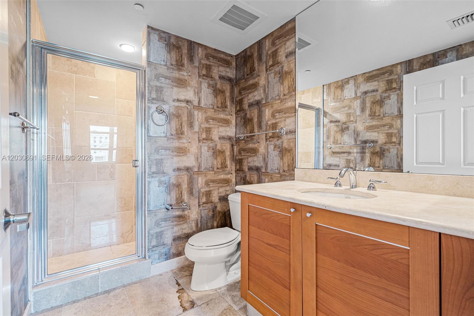PORT CONDO - Residential