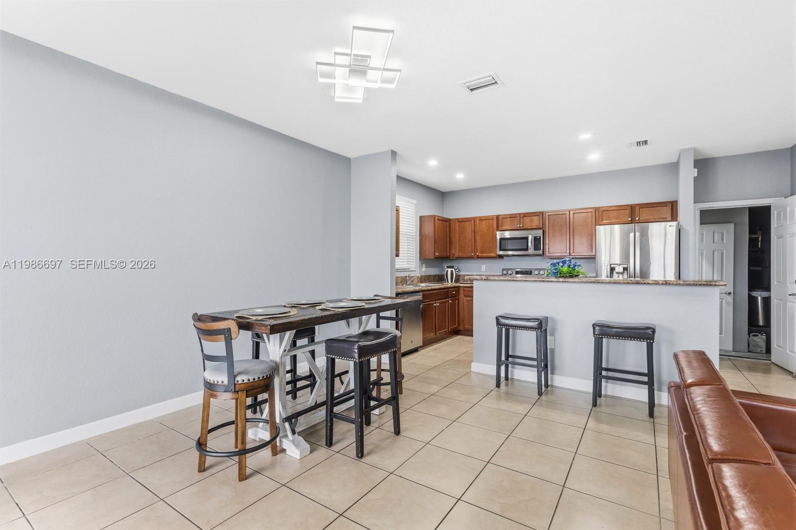 SILVER PALM EAST SEC FOUR - Residential