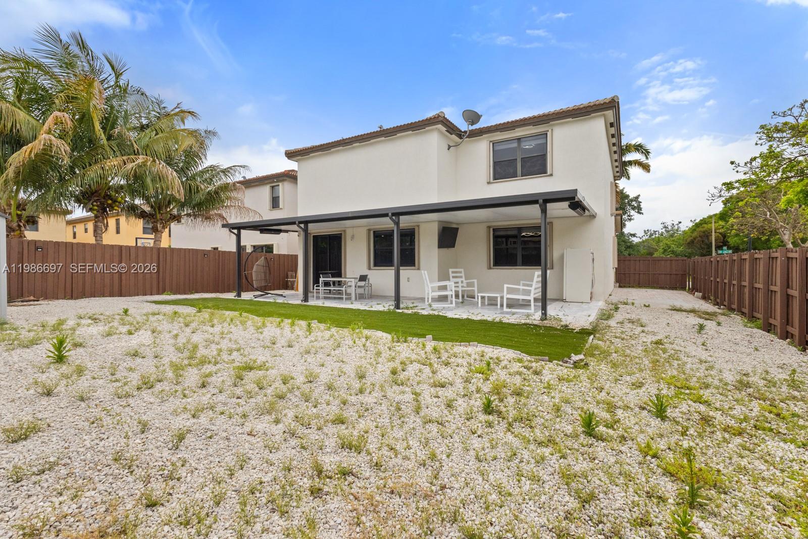SILVER PALM EAST SEC FOUR - Residential