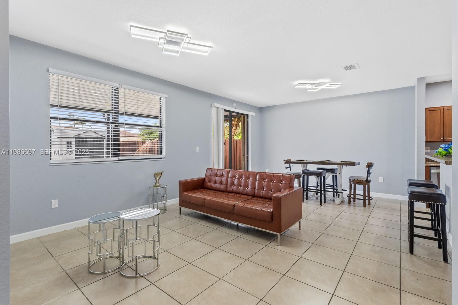 SILVER PALM EAST SEC FOUR - Residential