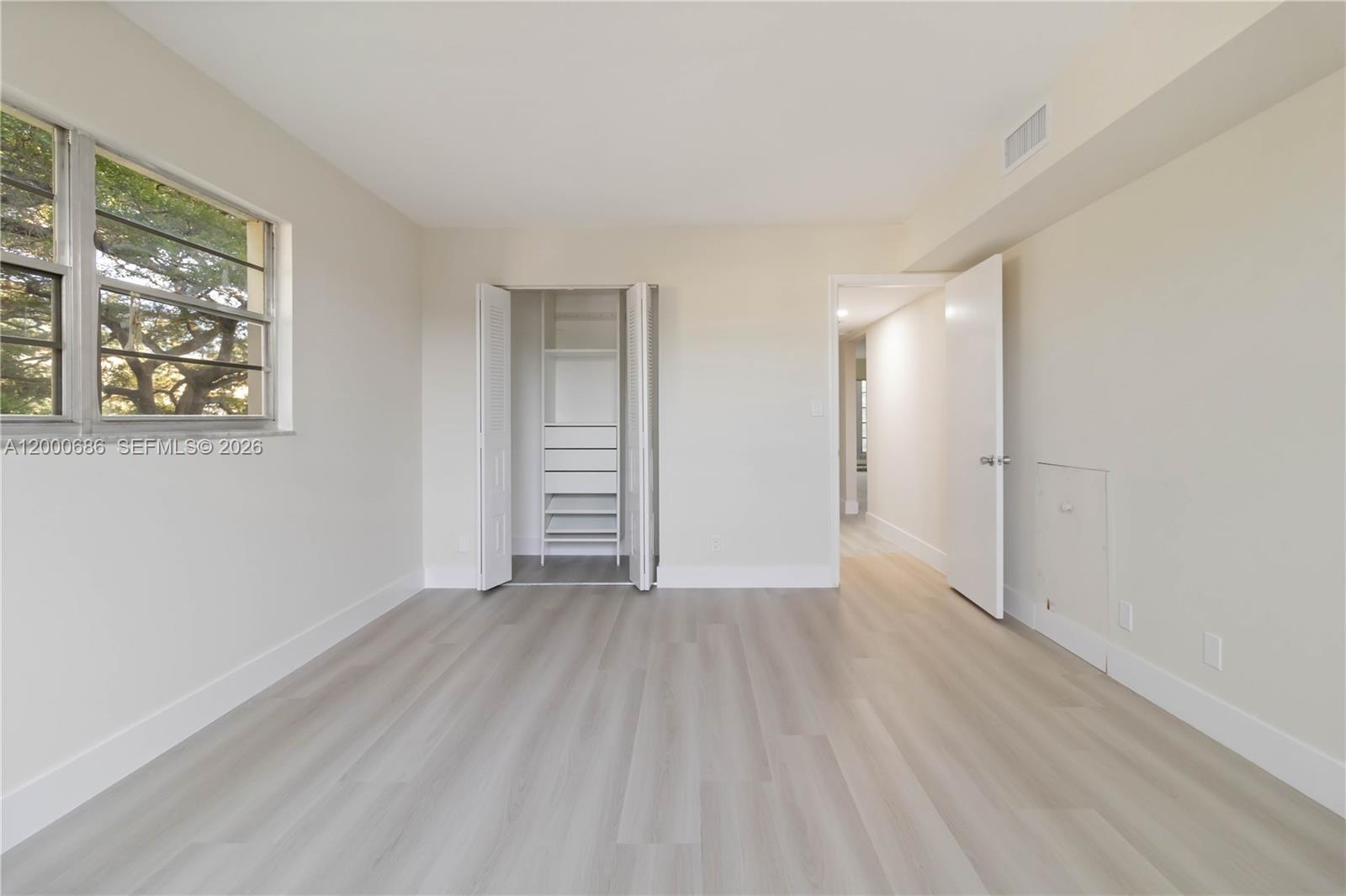 ELEUTHERA VILLAGE E CONDO - Residential