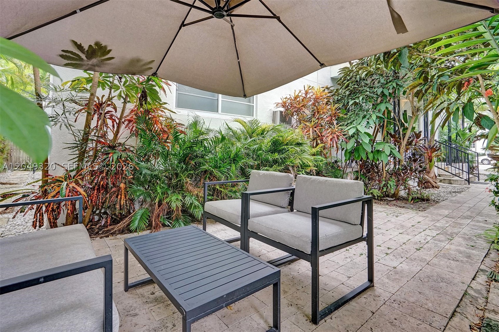 LINCOLN TERRACE SUB - Residential Lease