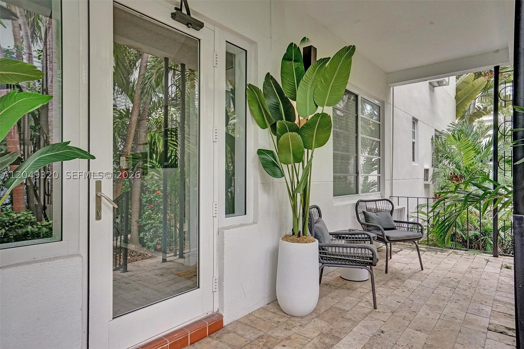 LINCOLN TERRACE SUB - Residential Lease