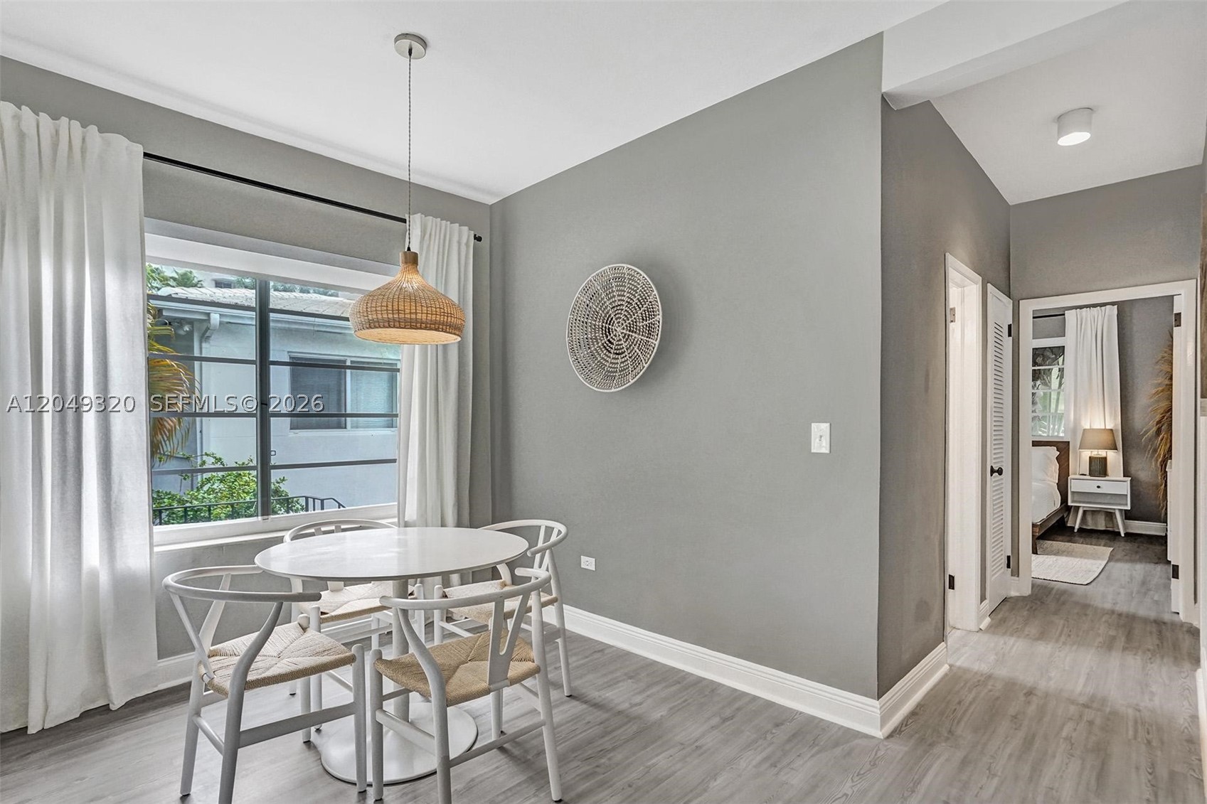 LINCOLN TERRACE SUB - Residential Lease