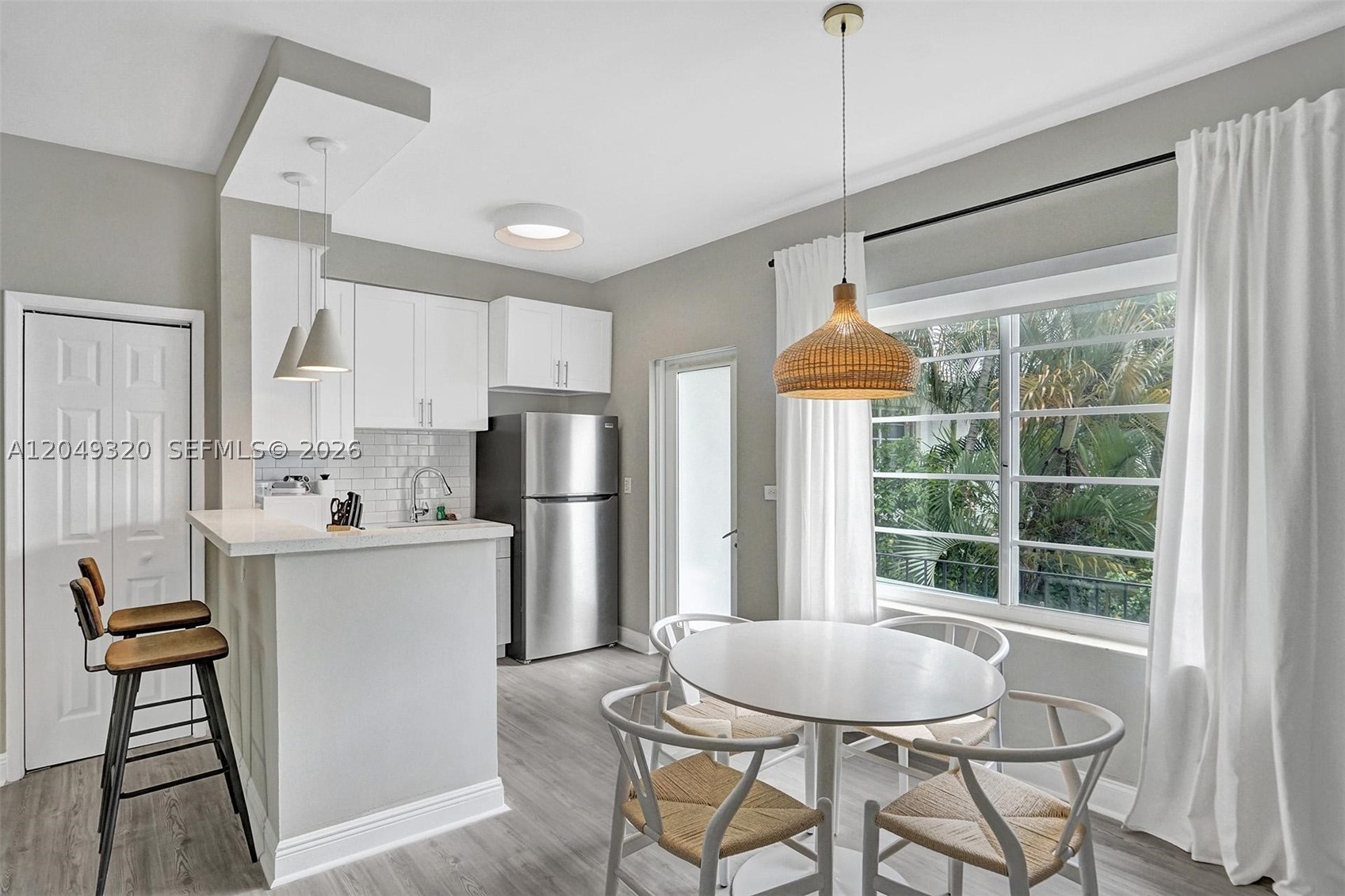 LINCOLN TERRACE SUB - Residential Lease