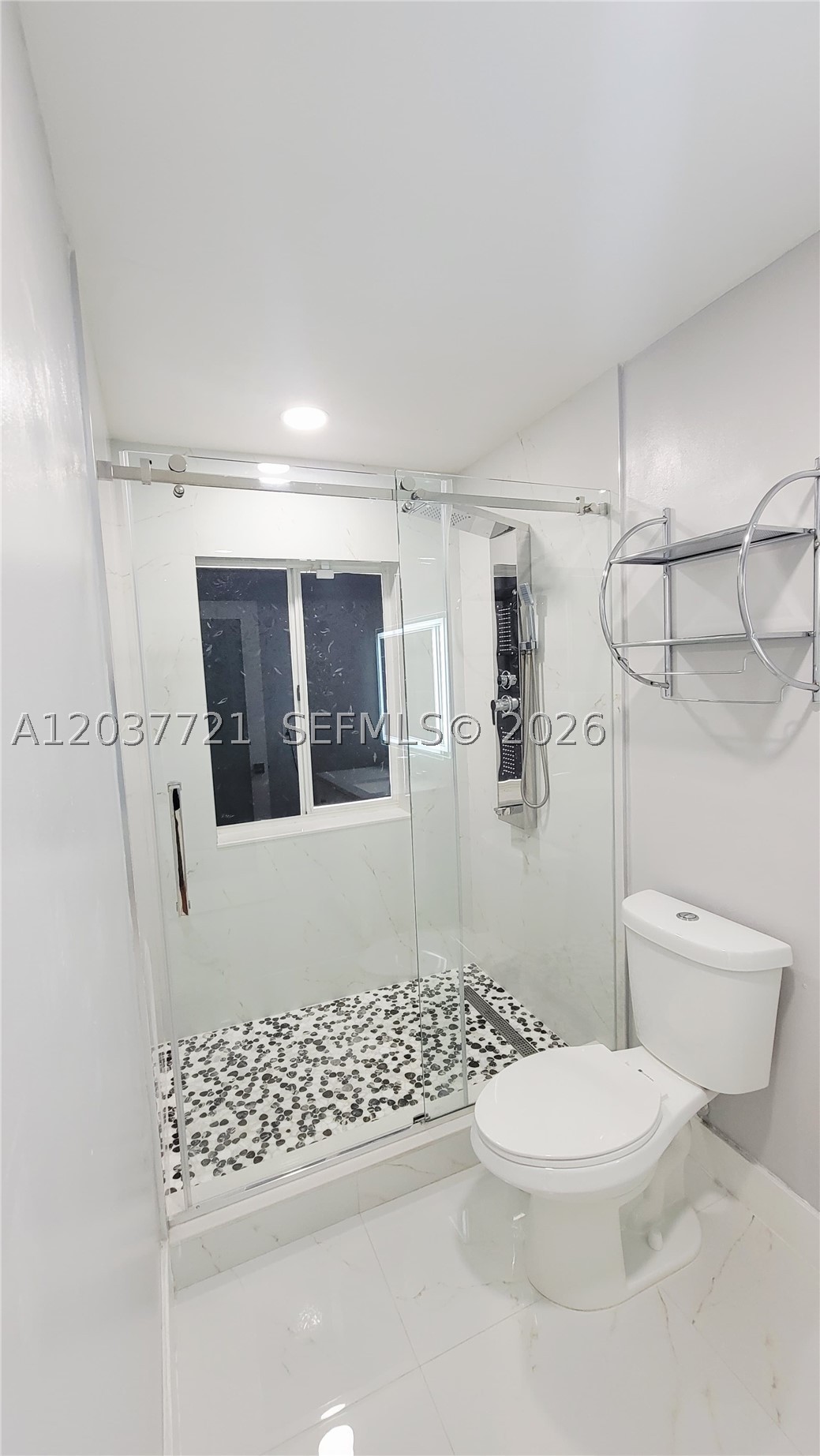 LANDINGS - Residential
