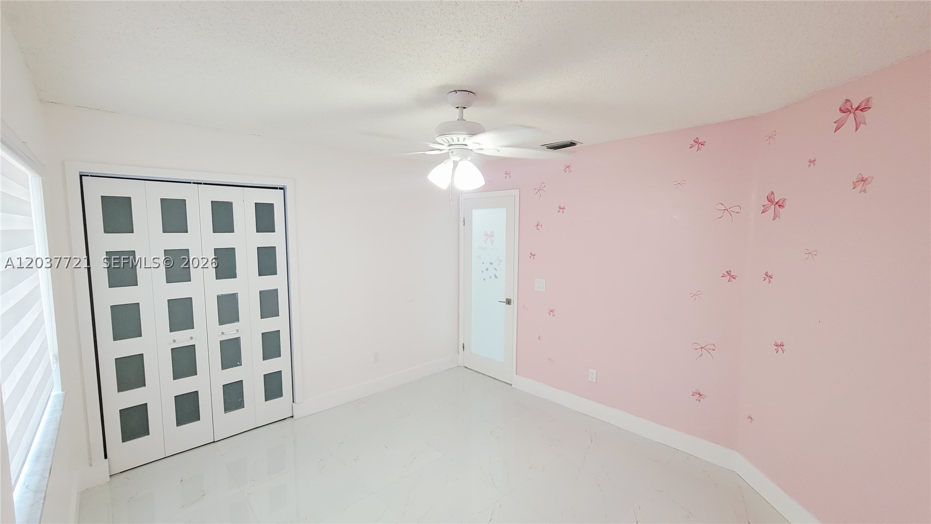 LANDINGS - Residential