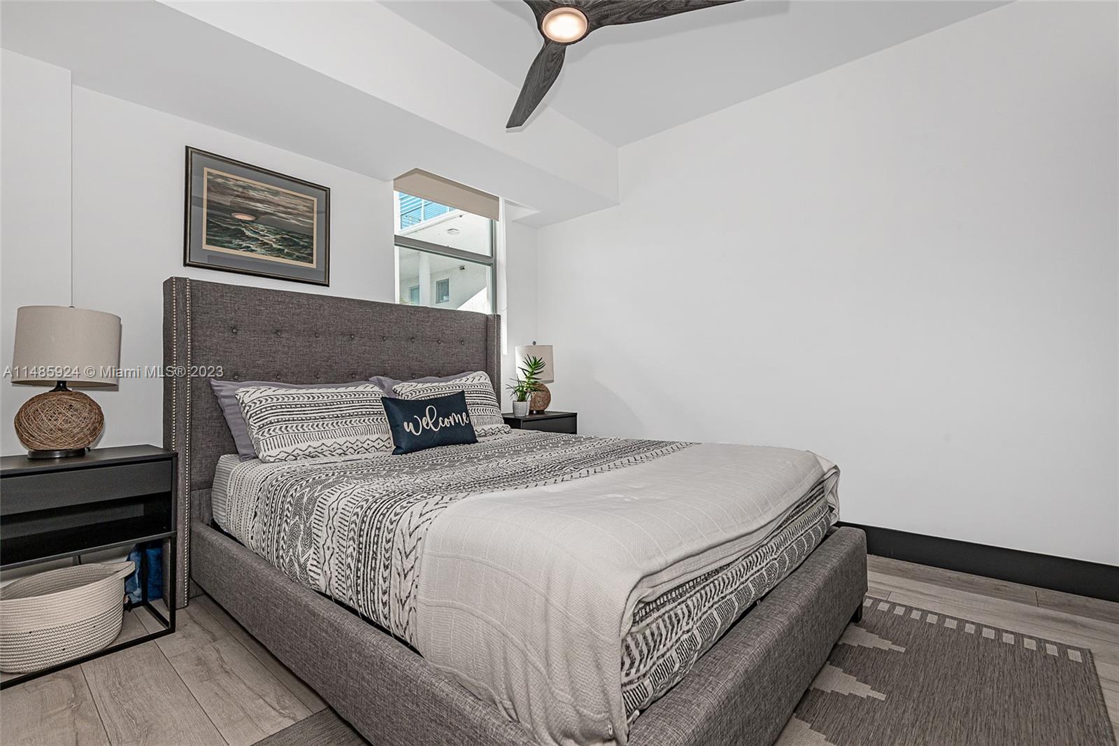 ABSOLUT CONDO - Residential