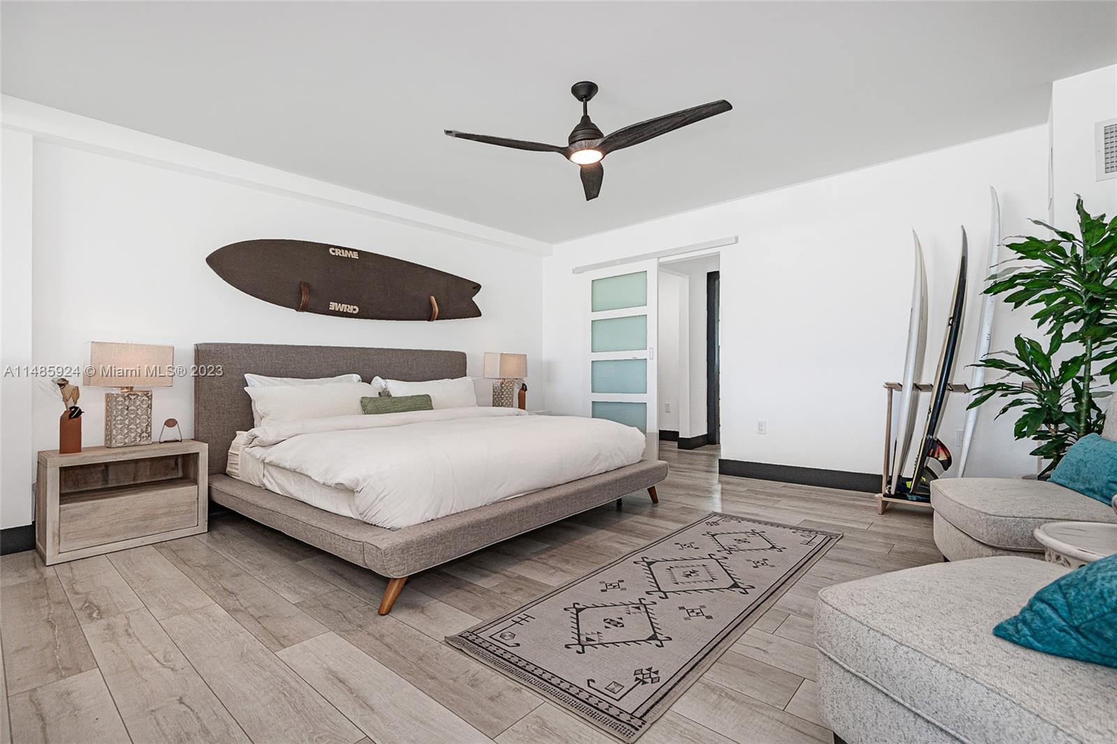 ABSOLUT CONDO - Residential