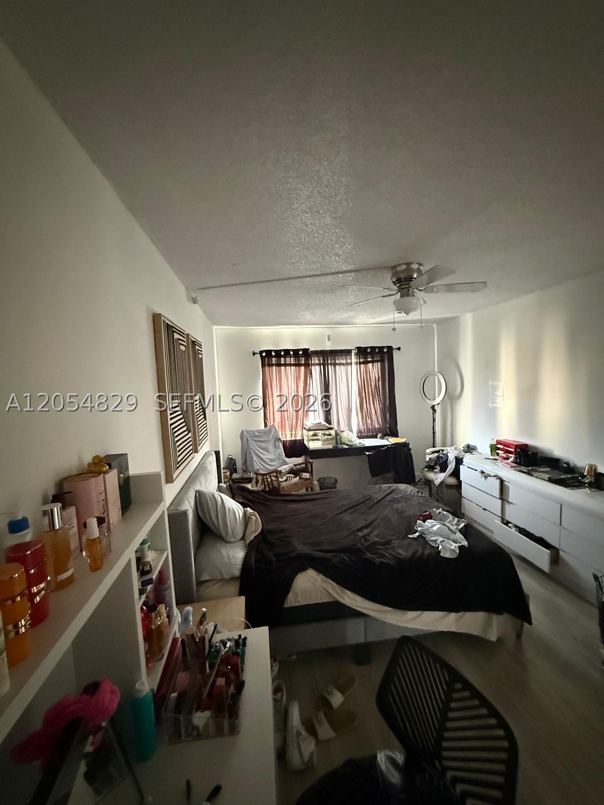 VENICE ISLE CONDO - Residential