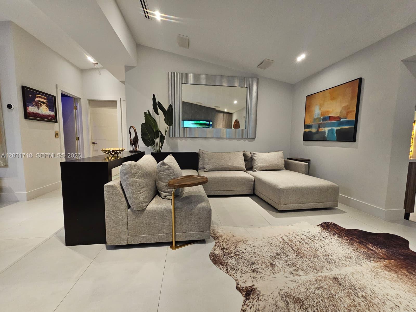 LAUDERDALE ISLES NO 2 - Residential