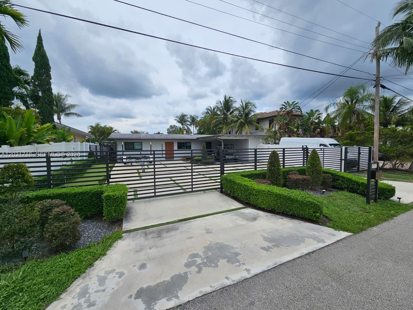 LAUDERDALE ISLES NO 2 - Residential