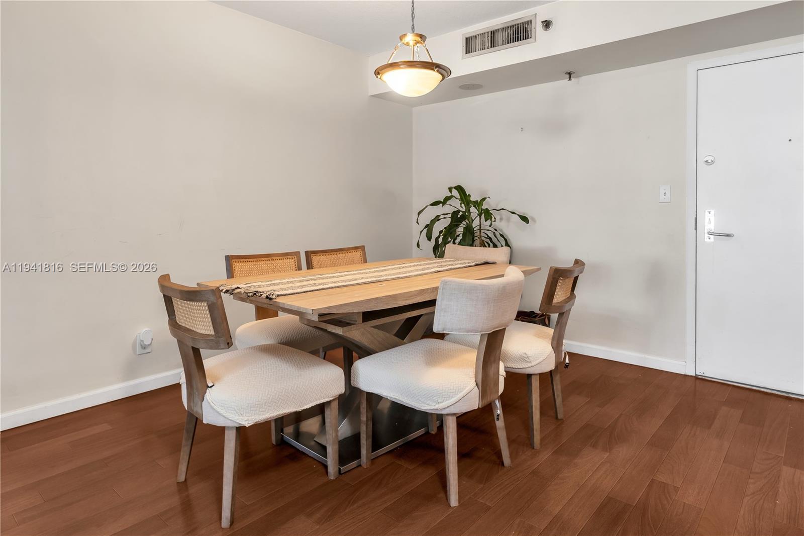 PARC CENTRAL AVENTURA EAS - Residential