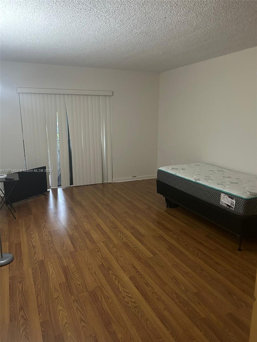 PLANTATION CLUB C CONDO - Residential