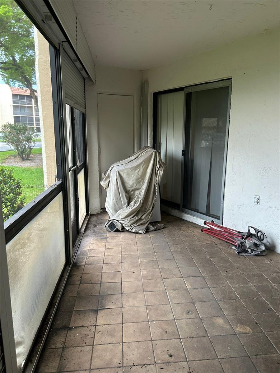 PLANTATION CLUB C CONDO - Residential