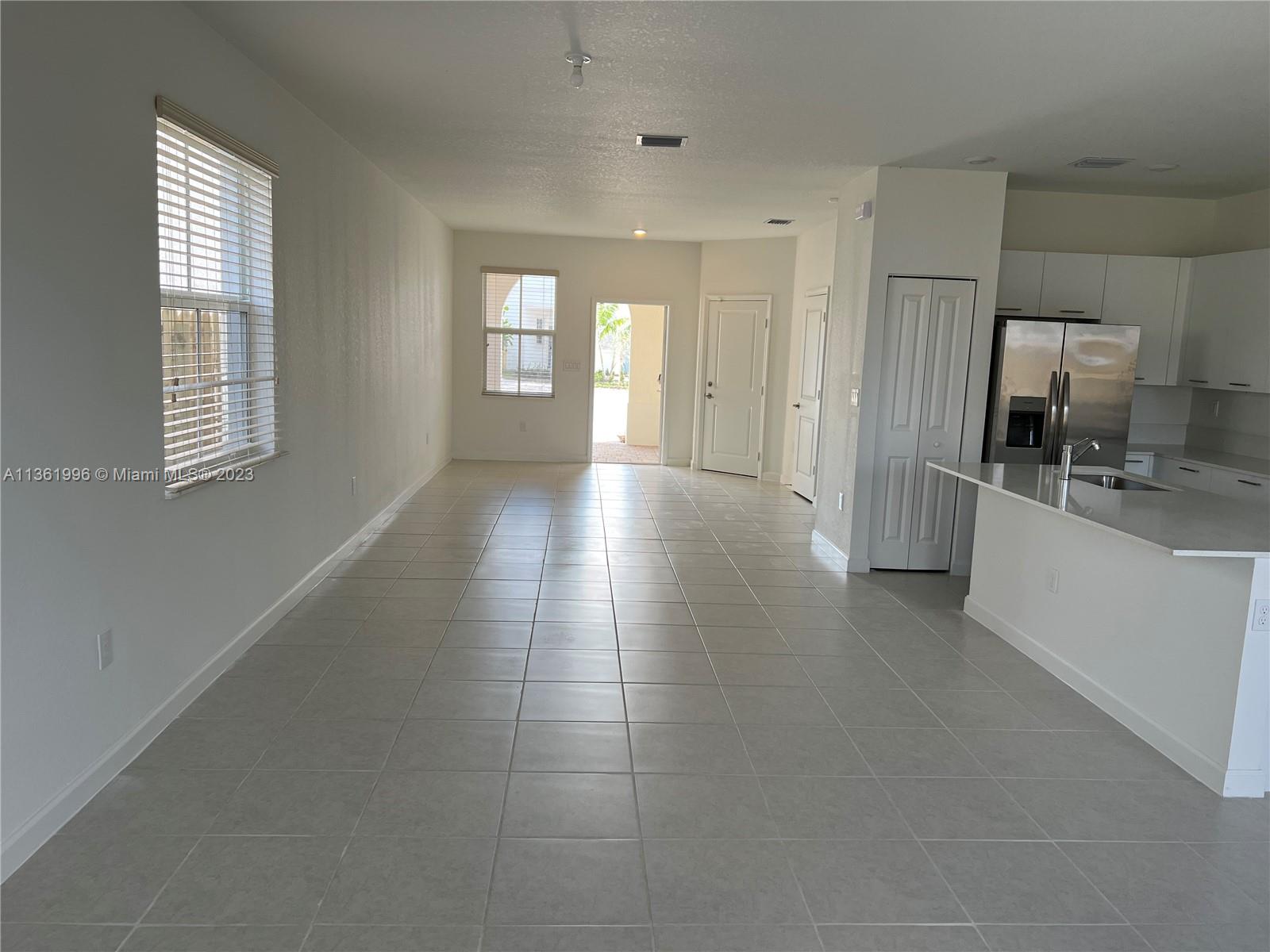 GOLF PARK SEC 1 - Residential Lease