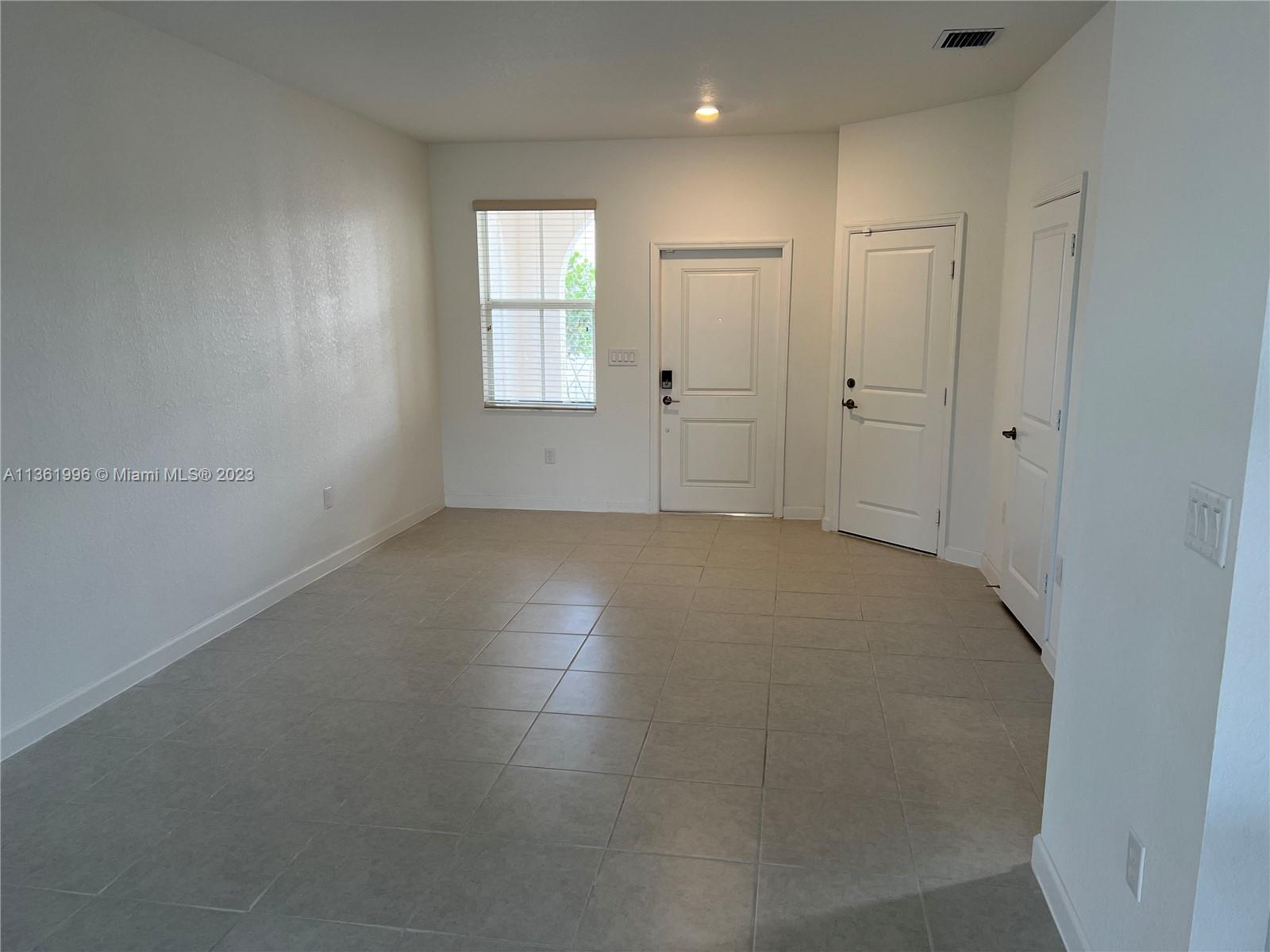 GOLF PARK SEC 1 - Residential Lease
