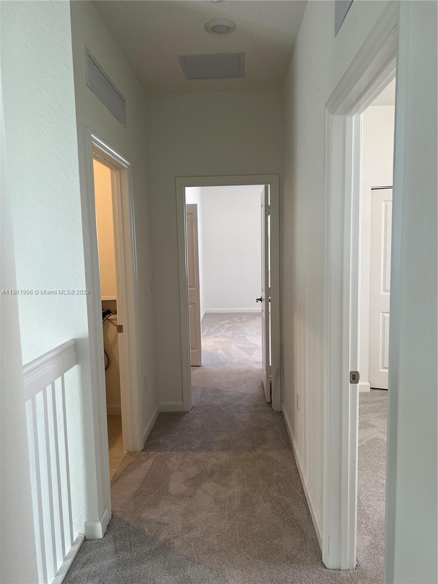 GOLF PARK SEC 1 - Residential Lease