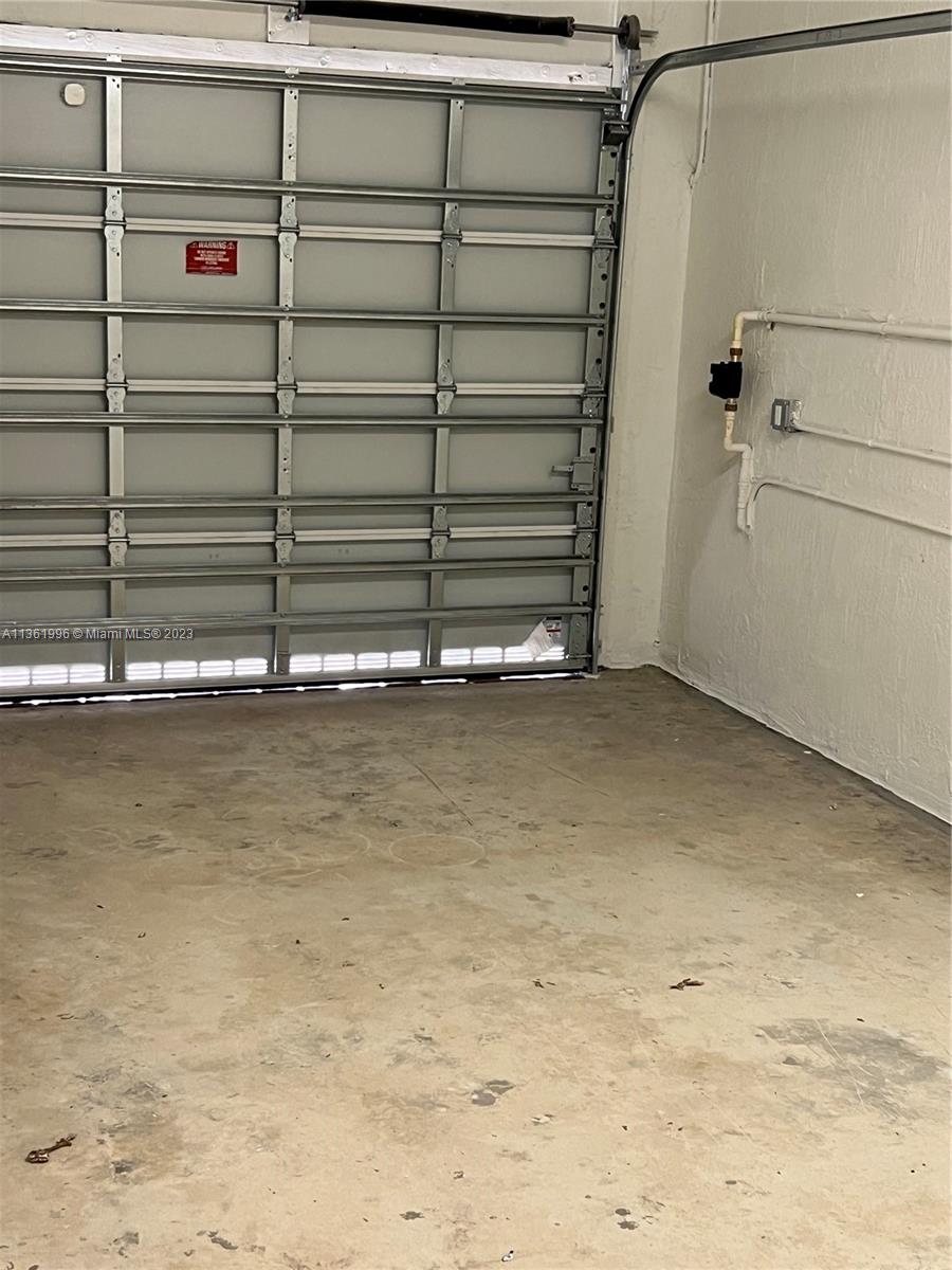 GOLF PARK SEC 1 - Residential Lease