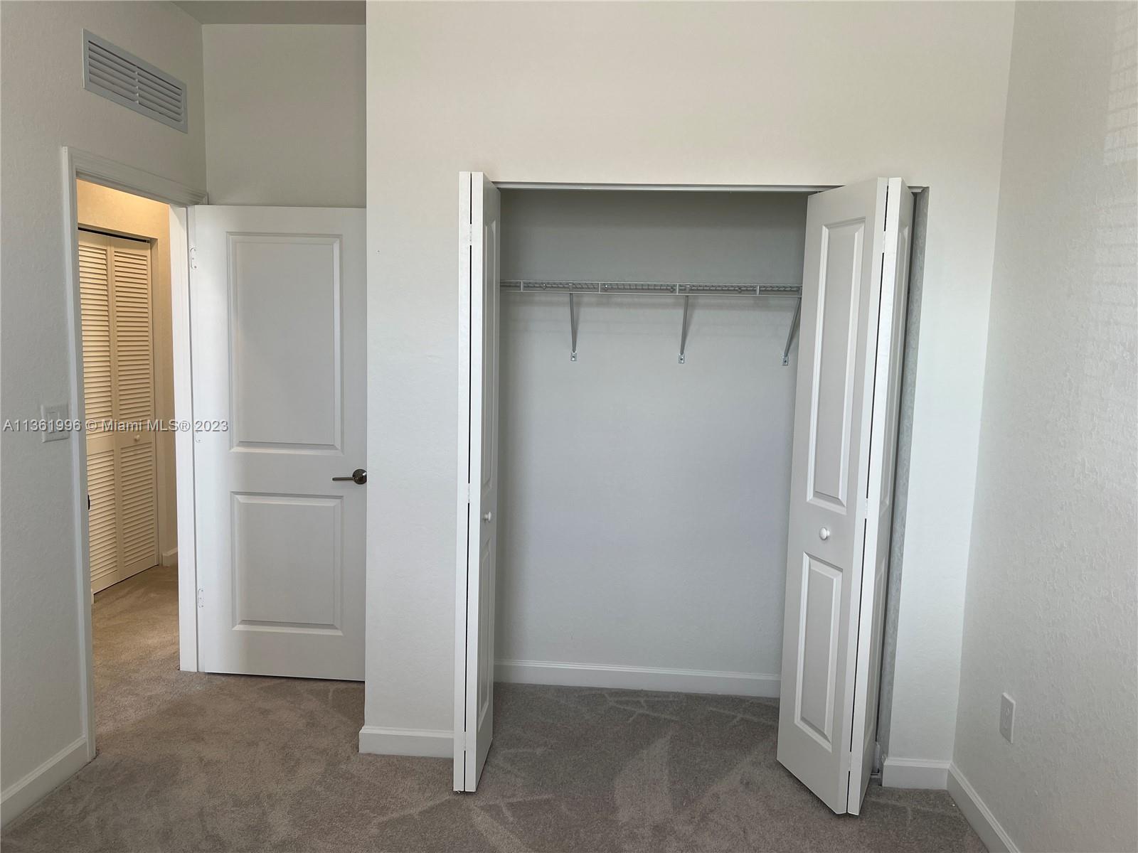 GOLF PARK SEC 1 - Residential Lease