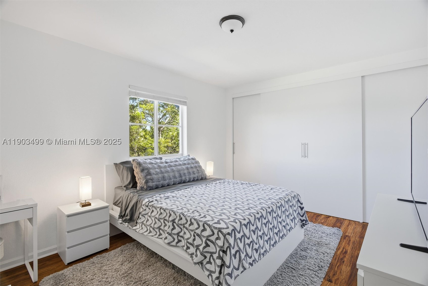 TUSCANY NO 4 CONDO - Residential